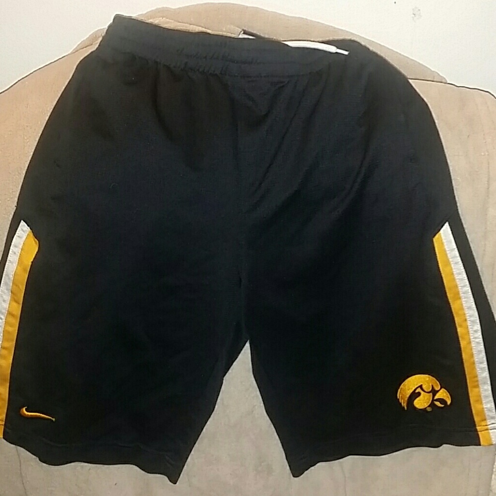 Large youth Nike Iowa Hawkeyes shorts